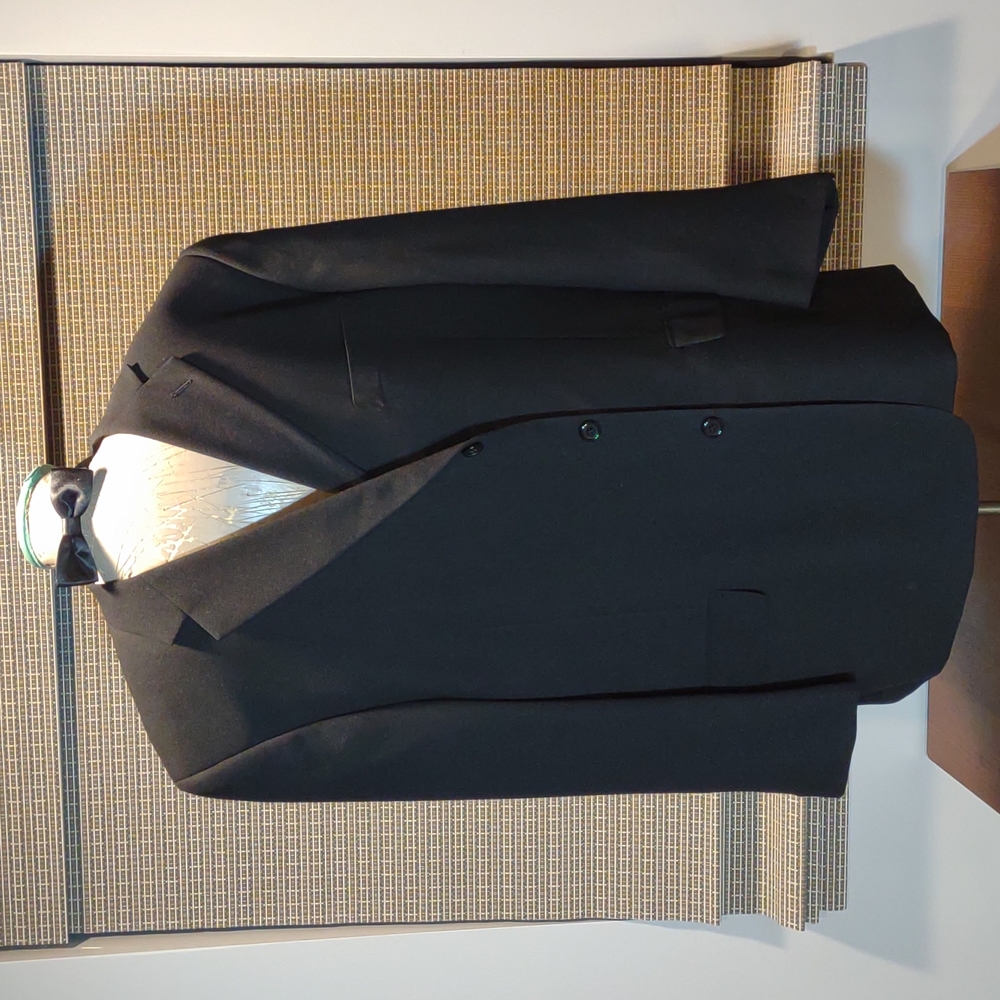 NWOT CLUB INTERNATIONAL 3 BUTTON SPORT COAT BLAZER. 50R